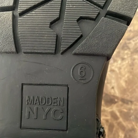 Madden NYC - Picture 8 of 8